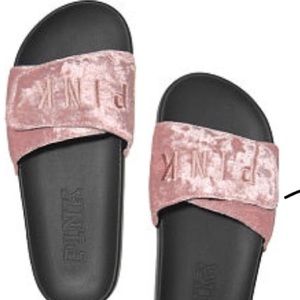 Meet your Posher, Azia